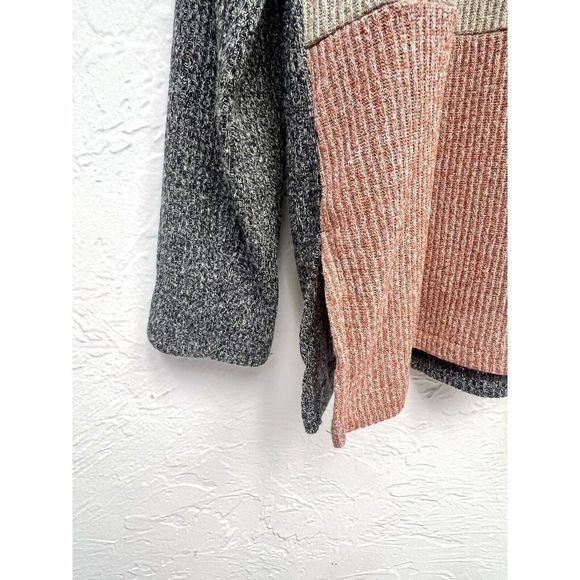 White Birch Boutique Grey Pullover Sweater Pink Tan Multicolor Knit Sz Medium - Picture 3 of 4